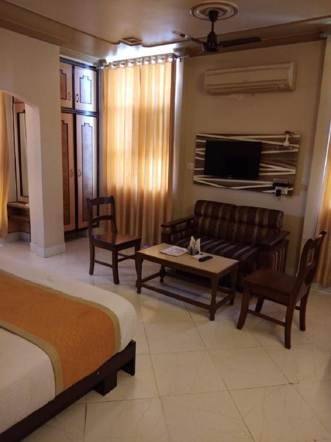 Hotel Samrat Rajasthan Hanumāngarh Dış mekan fotoğraf